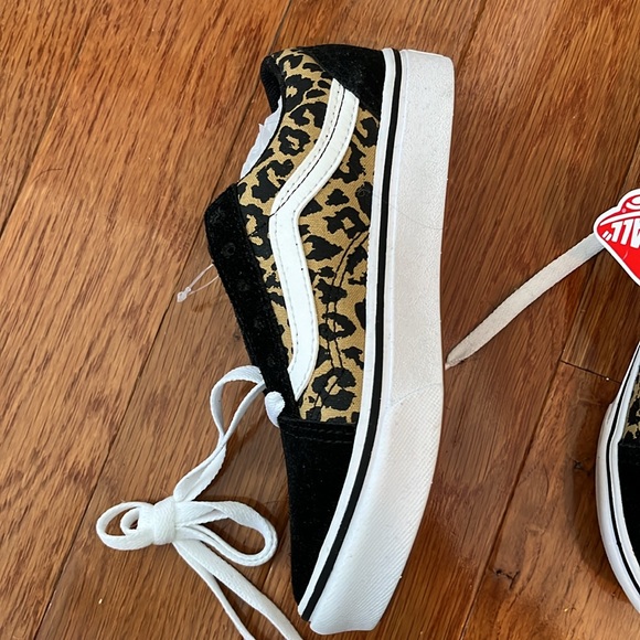 Brand new kids vans - Picture 2 of 5